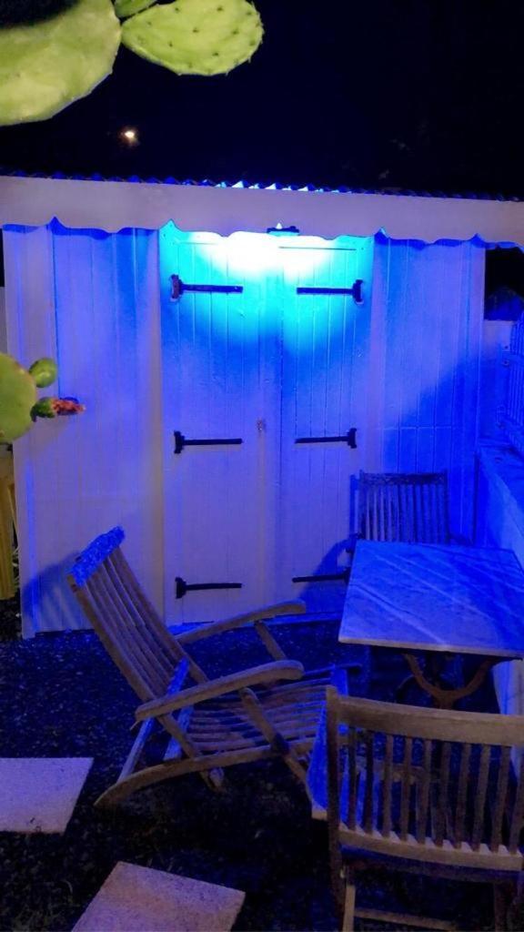 Le Sable Bleu - Evasion Tropicale A Sainte-Anne - Plage 5Min - Piscine - Parking - Logement Climatise - Vue Sur Les Palmiers - Parfait Pour Sejours En Famille Ou Entre Amis Eksteriør billede